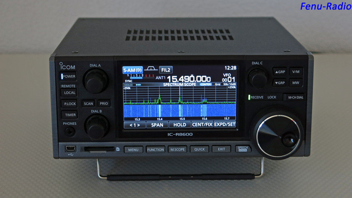 ICOM IC-R8600 HF/VHF/UHF BASE ALL-MODE RECIEVER - Image 4
