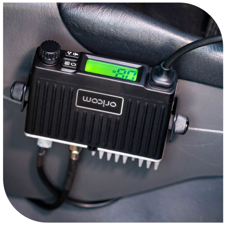 ORICOM UHF305 MICRO 5 WATT UHF CB RADIO - Image 4